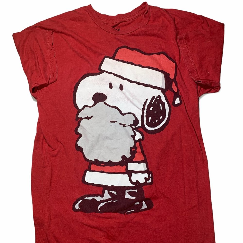 snoopy t shirt